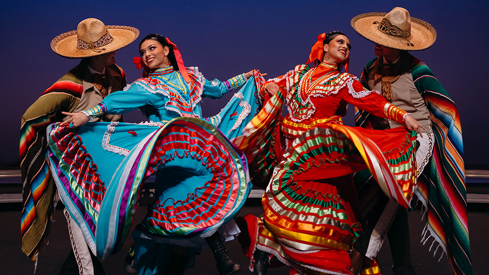 Ella Rises Ballet Folklorico practice